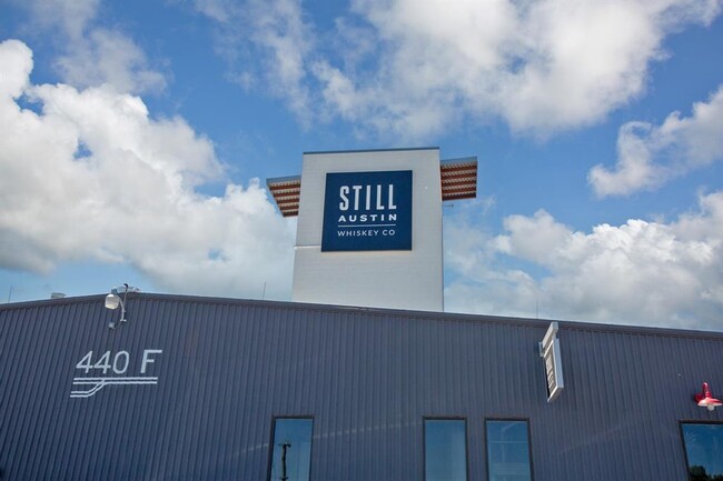 Building Photo - 4361 S Congress Ave