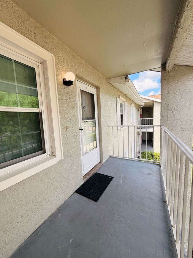 Building Photo - 1435 Millstream Ln