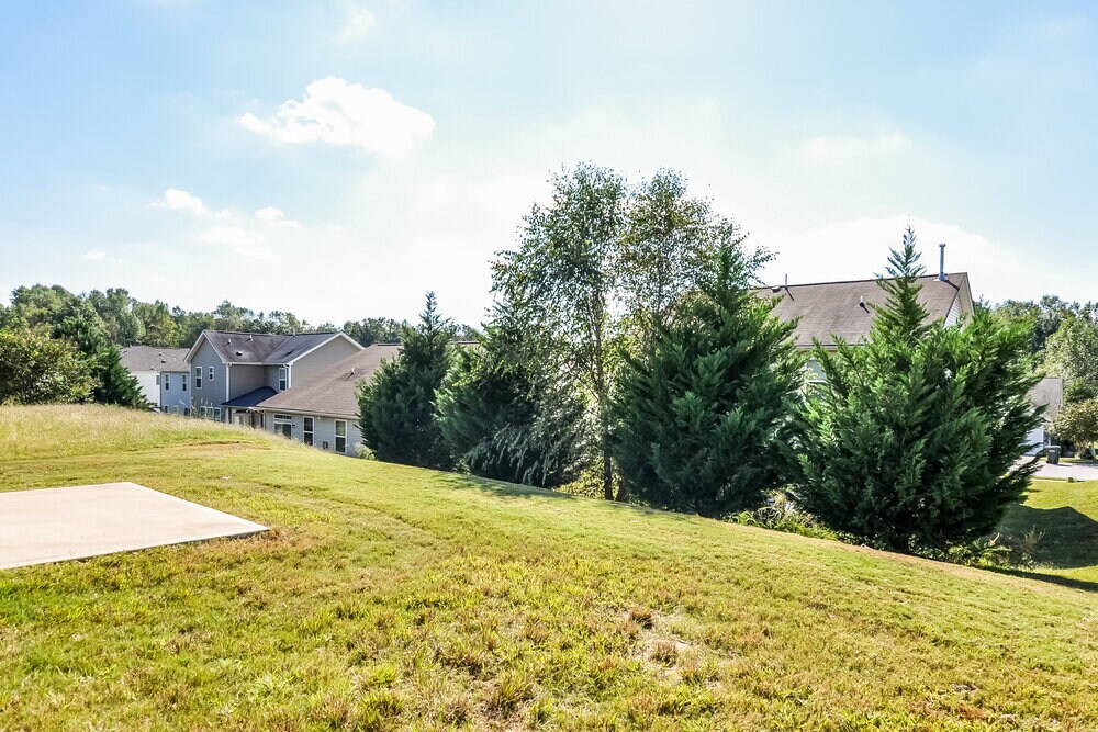 Building Photo - 309 Plymouth Dr