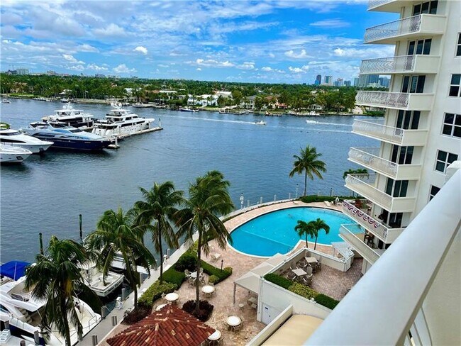 Building Photo - 1 Las Olas Cir