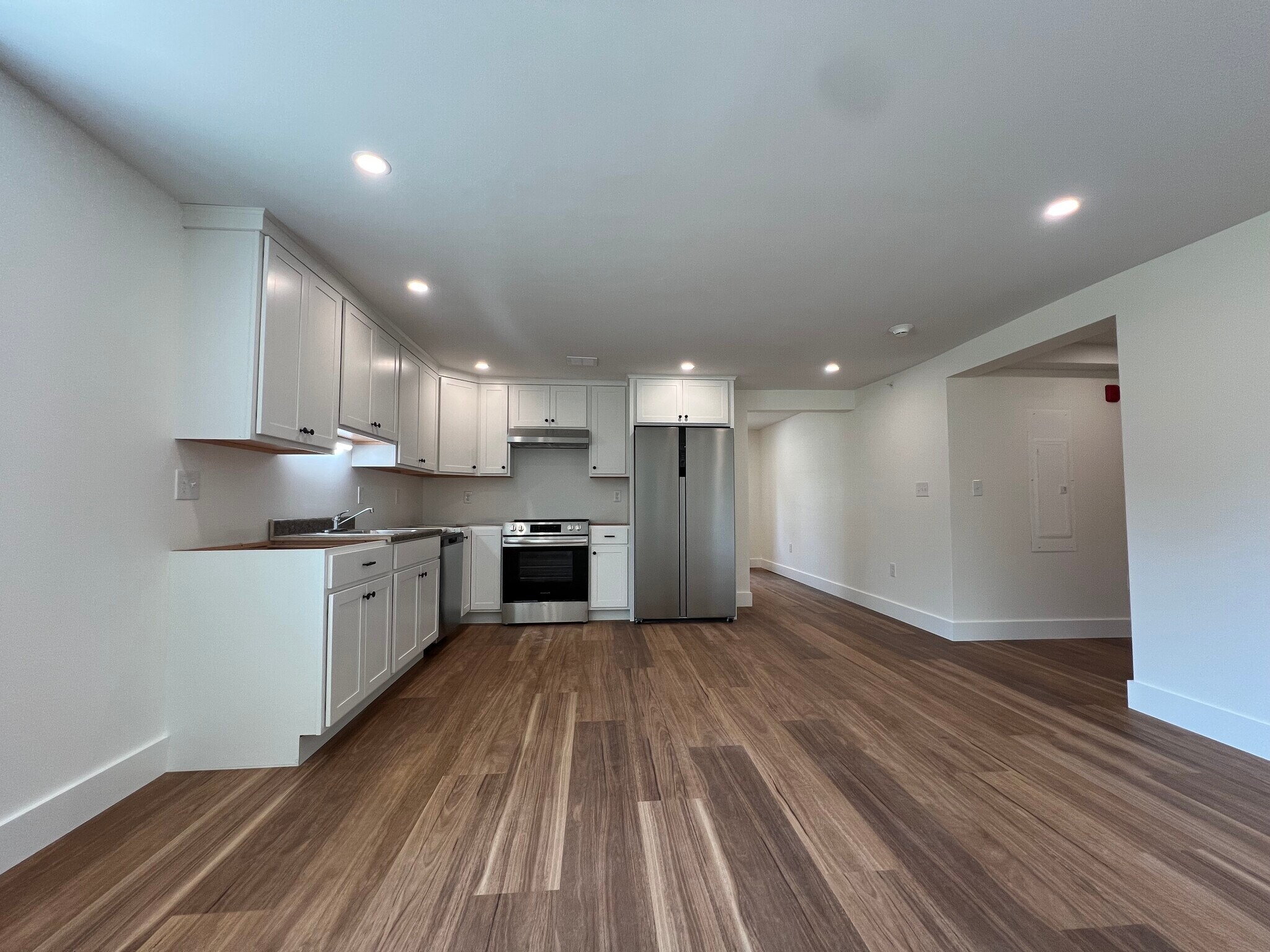 Building Photo - 61 Old Amherst Rd