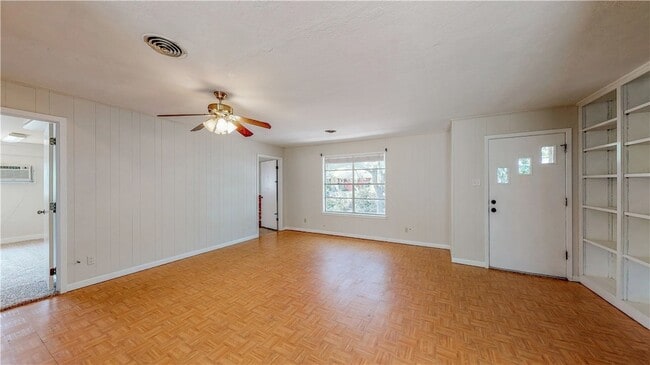 Building Photo - 1407 Lawyer St