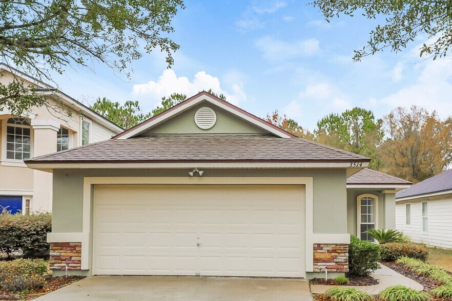 Primary Photo - 3514 Pebble Stone Ct