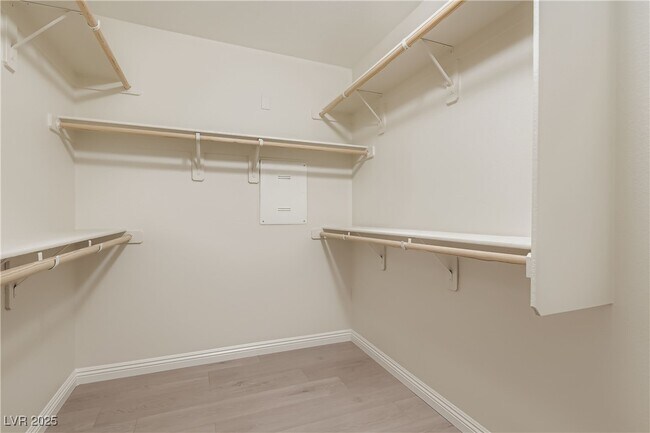 Building Photo - 10933 Mt Pendleton St