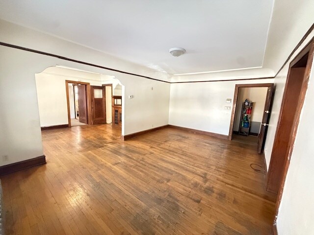 Building Photo - 1203 E Brady St