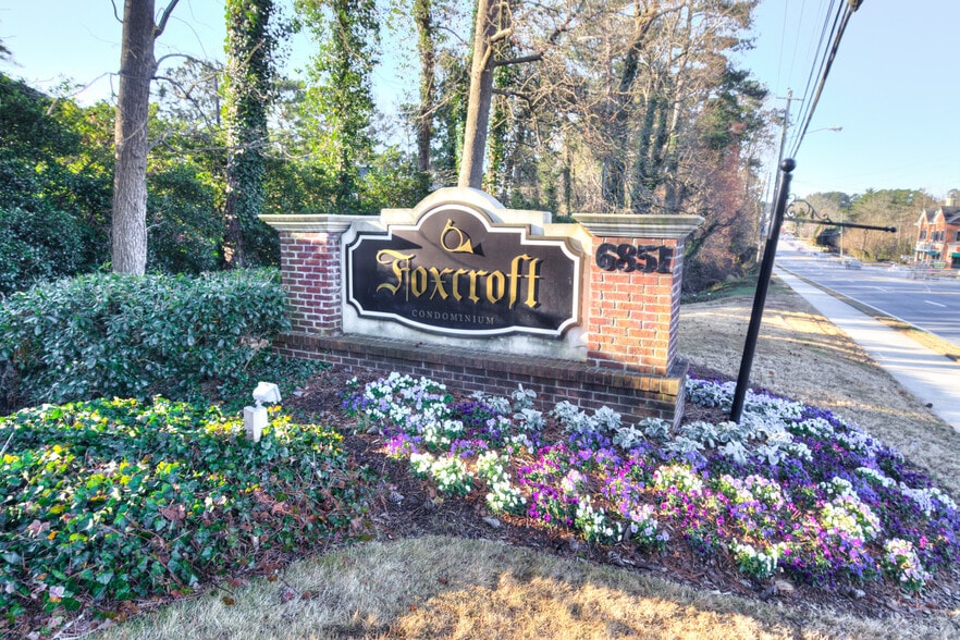 Foxcroft condominium entrance - 6851 Roswell Rd