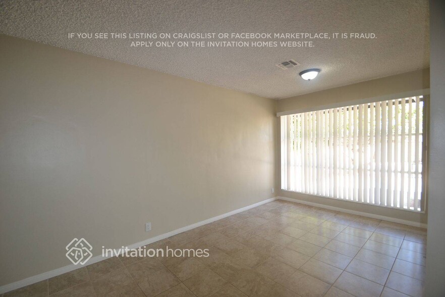 Building Photo - 13139 Archwood St