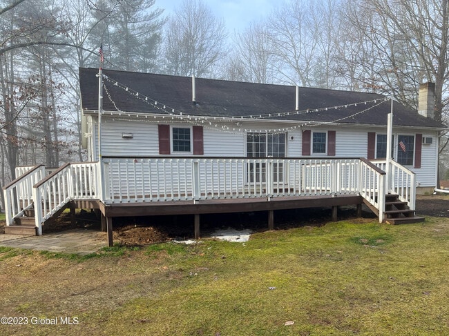 Building Photo - 44 Phillips Rd