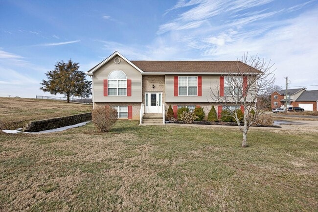 Building Photo - 73 Rosenberger Ln