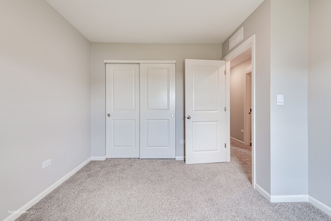 Building Photo - 2064 Canyon Creek Ct