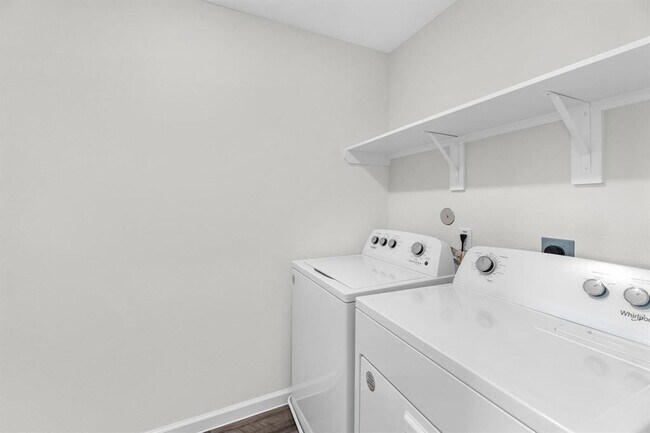 Building Photo - 15347 Abella Dr