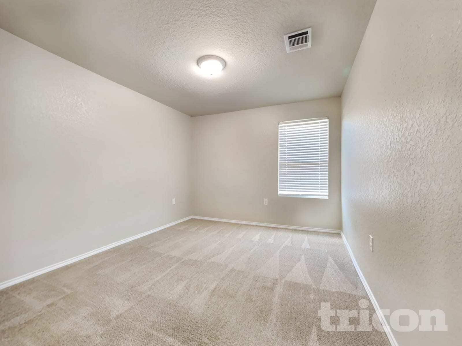 Building Photo - 13231 Ashworth Blvd