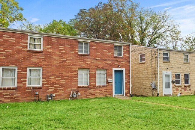Building Photo - 462-464-464 Idlewood Rd