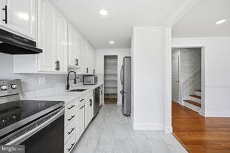 Building Photo - 1214 Fox Run Pl