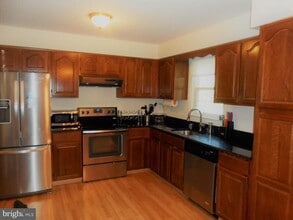 Building Photo - 12703 Lockleven Ln