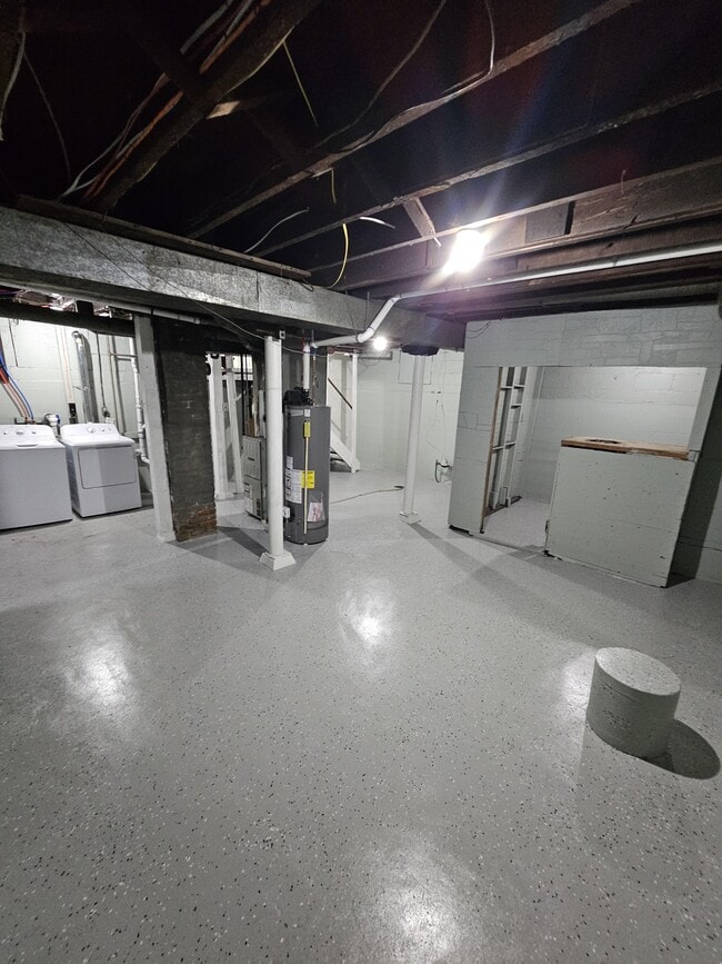 Building Photo - 117 Dawson St