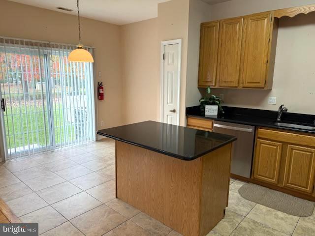 Building Photo - 8003 Normandy Dr