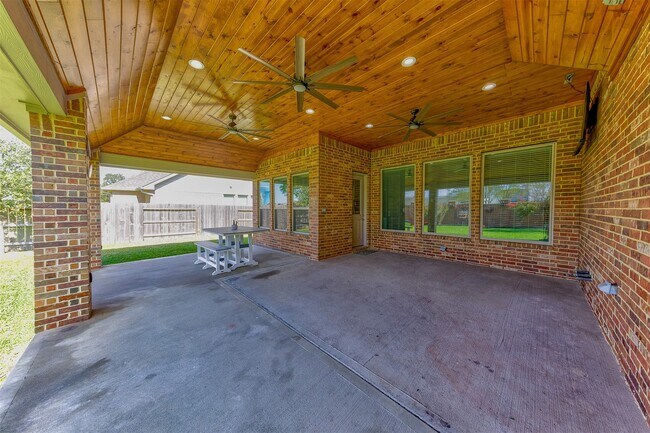 Building Photo - 4703 Eagle Cove Ln