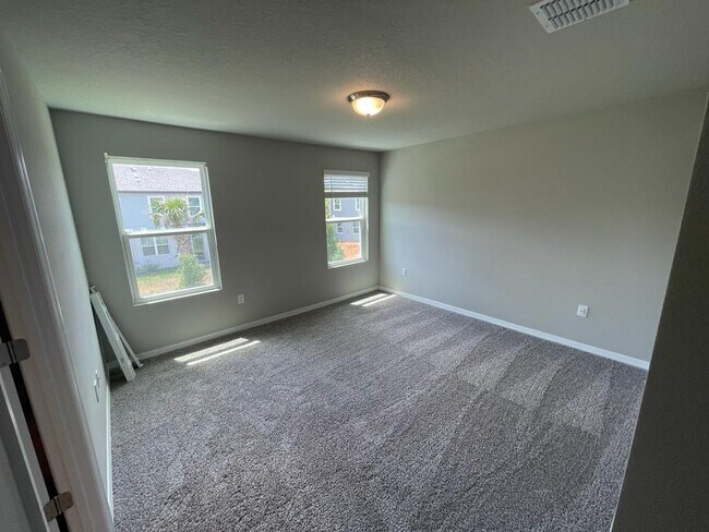 Building Photo - 513 Legacy Lp
