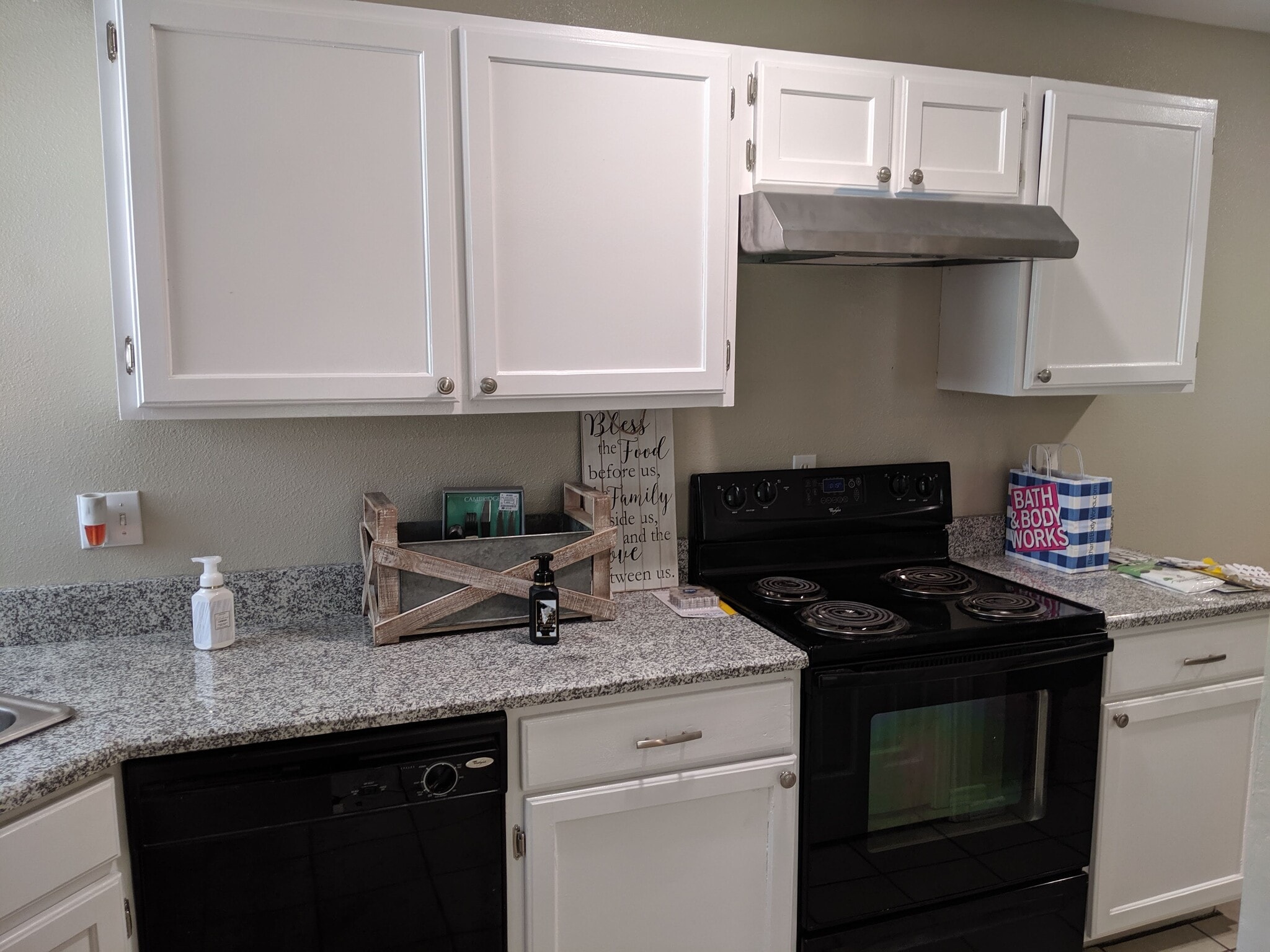 Building Photo - 540 Waco St