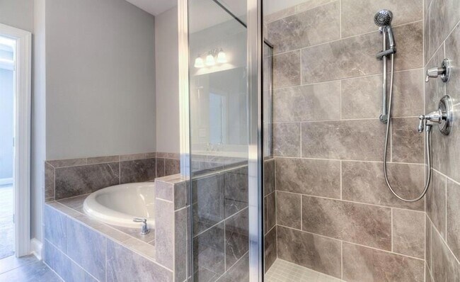 Building Photo - 2286 Mclean Chase