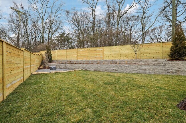 Building Photo - 87 Brookwood Terrace