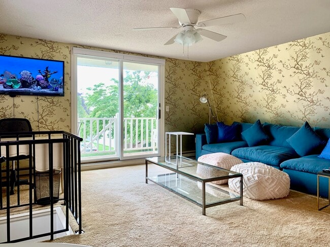 Building Photo - 2 Mohican Rd