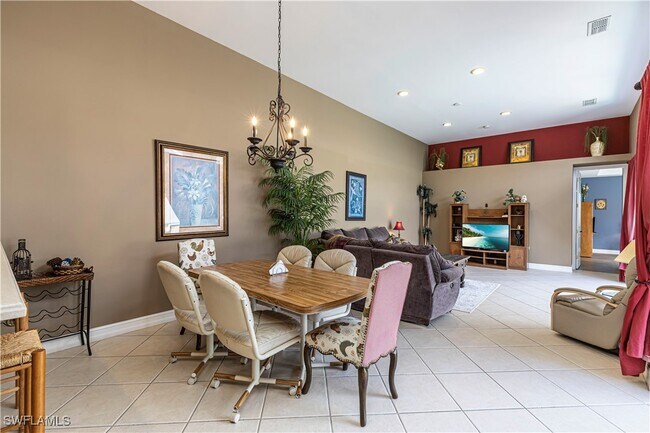 Building Photo - 1761 Tarpon Bay Dr S