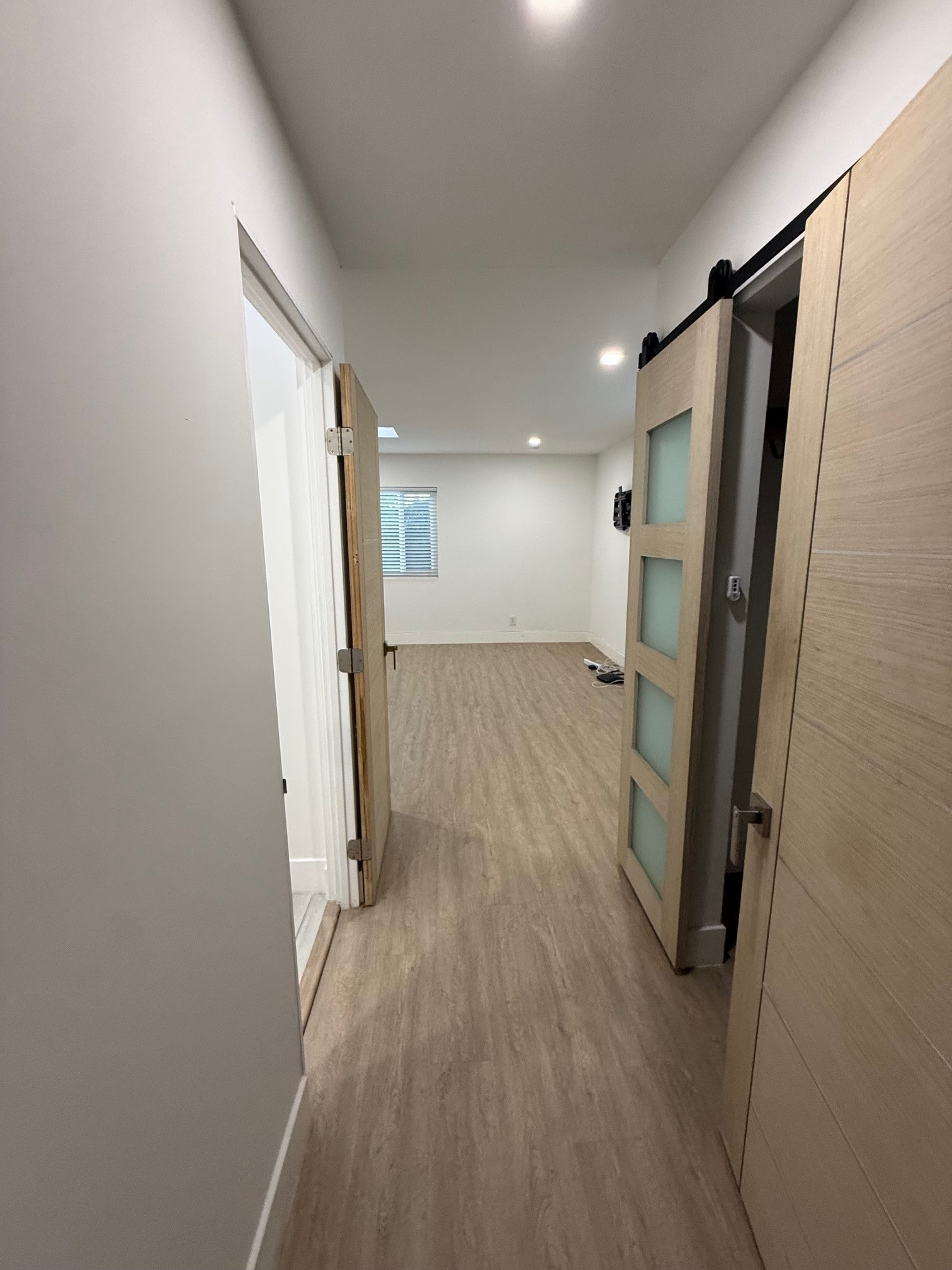 Building Photo - 2396 Redlands Dr