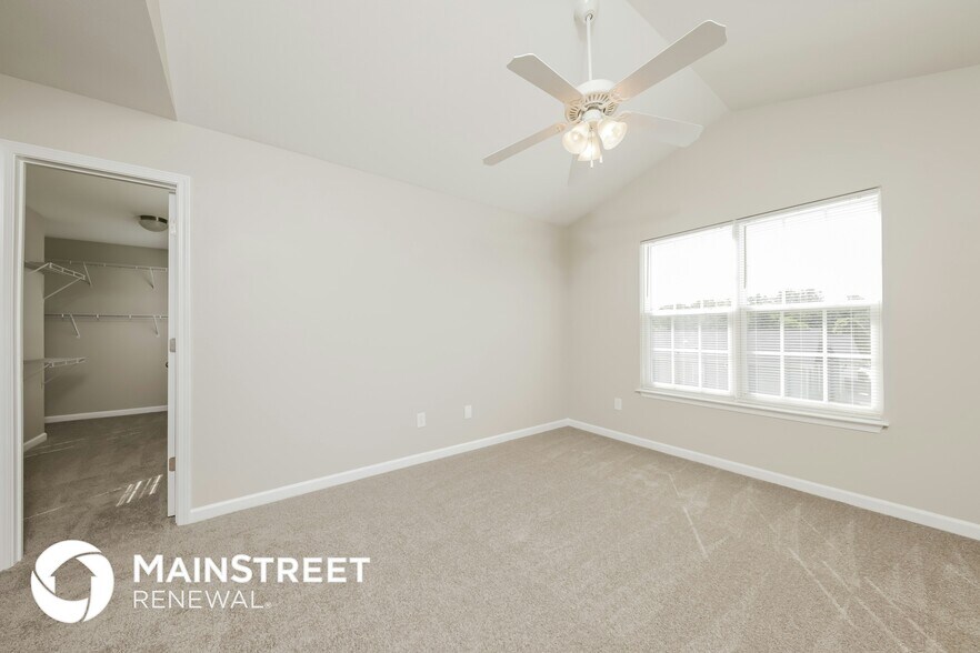 Building Photo - 5075 Hogan Point Ct