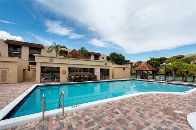 Building Photo - 10401 W Broward Blvd