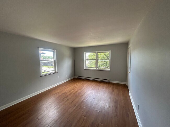 Building Photo - 943 Tennessee Ave