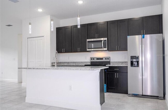 Building Photo - 2901 W Redgate Dr