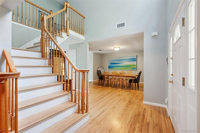 Building Photo - 19 Petrel Ln