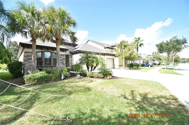 Building Photo - 13807 Moonstone Canyon Dr