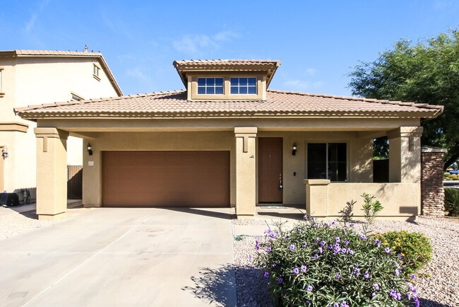 Building Photo - 21937 S 214th St