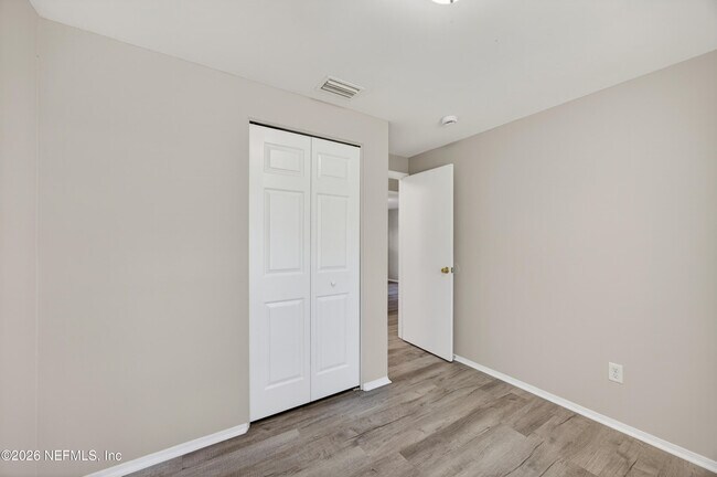 Building Photo - 1675 Mary Beth Dr