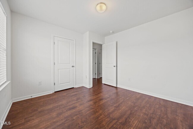 Building Photo - 239 Battery Way