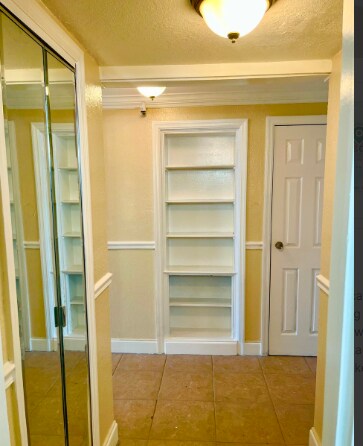 Building Photo - 311 W Ashley St