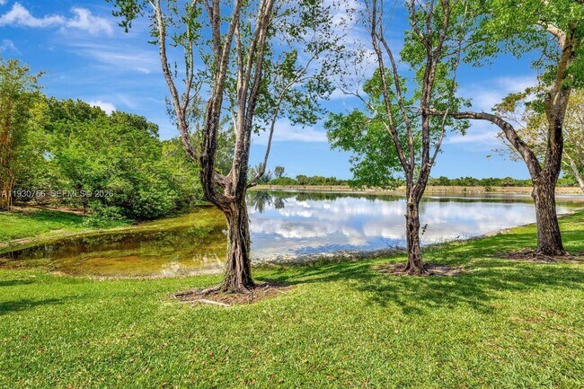 Building Photo - 12618 NW 56th Dr