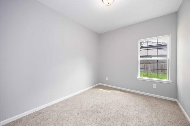 Building Photo - 4507 White Rock St
