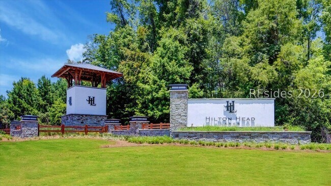 Building Photo - 179 Garden Row Dr N