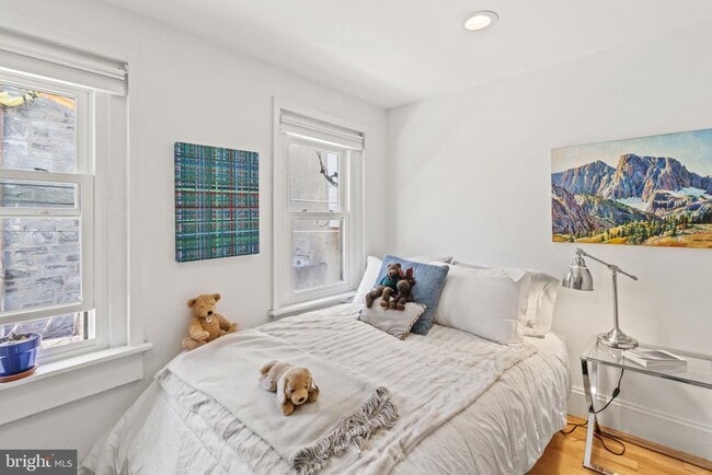 Building Photo - 312 Gerritt St