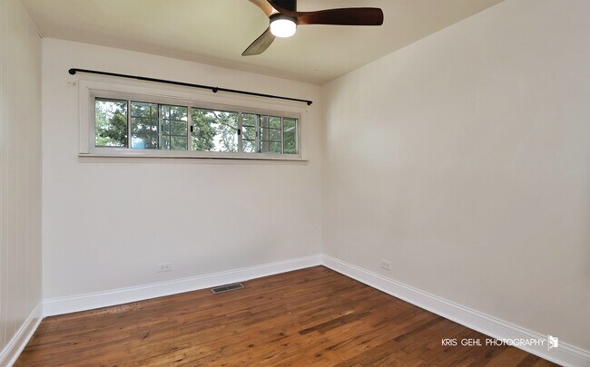 Building Photo - 455 Morgan Ln