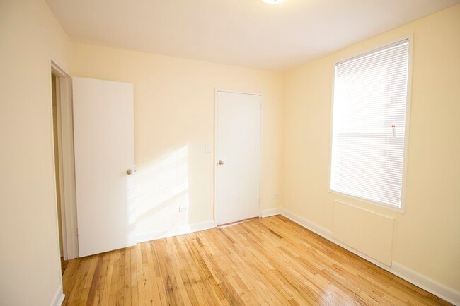 Building Photo - 2750 Homecrest Ave