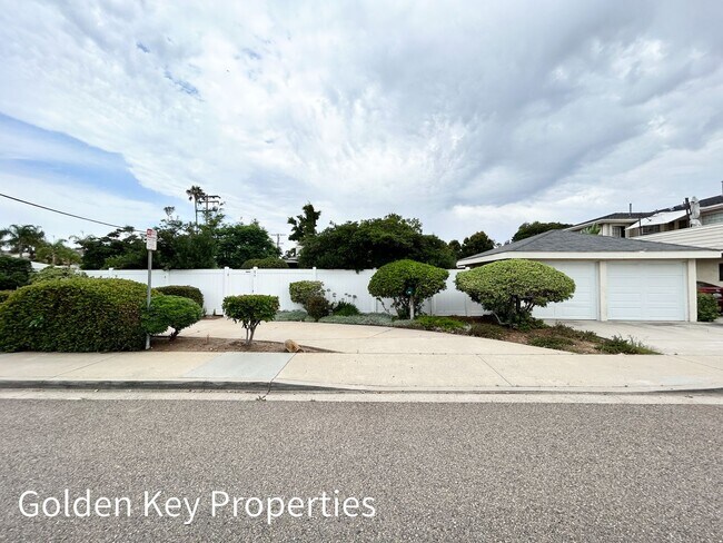 Primary Photo - Welcome to this beautiful single-level hom...