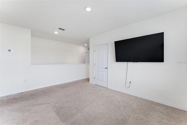 Building Photo - 5038 Foxglove Cir