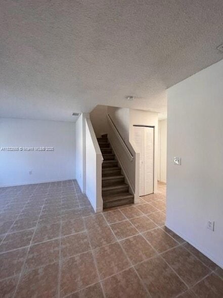 Building Photo - 17773 SW 140th Ct