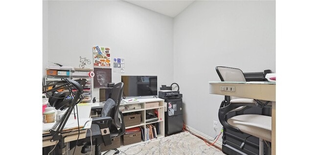Building Photo - 7918 Ruskin Cir
