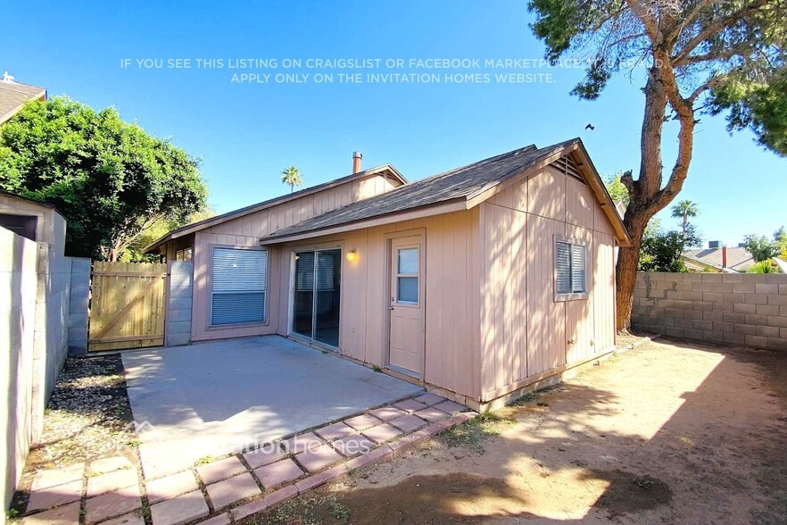 Building Photo - 3861 W Ivanhoe St